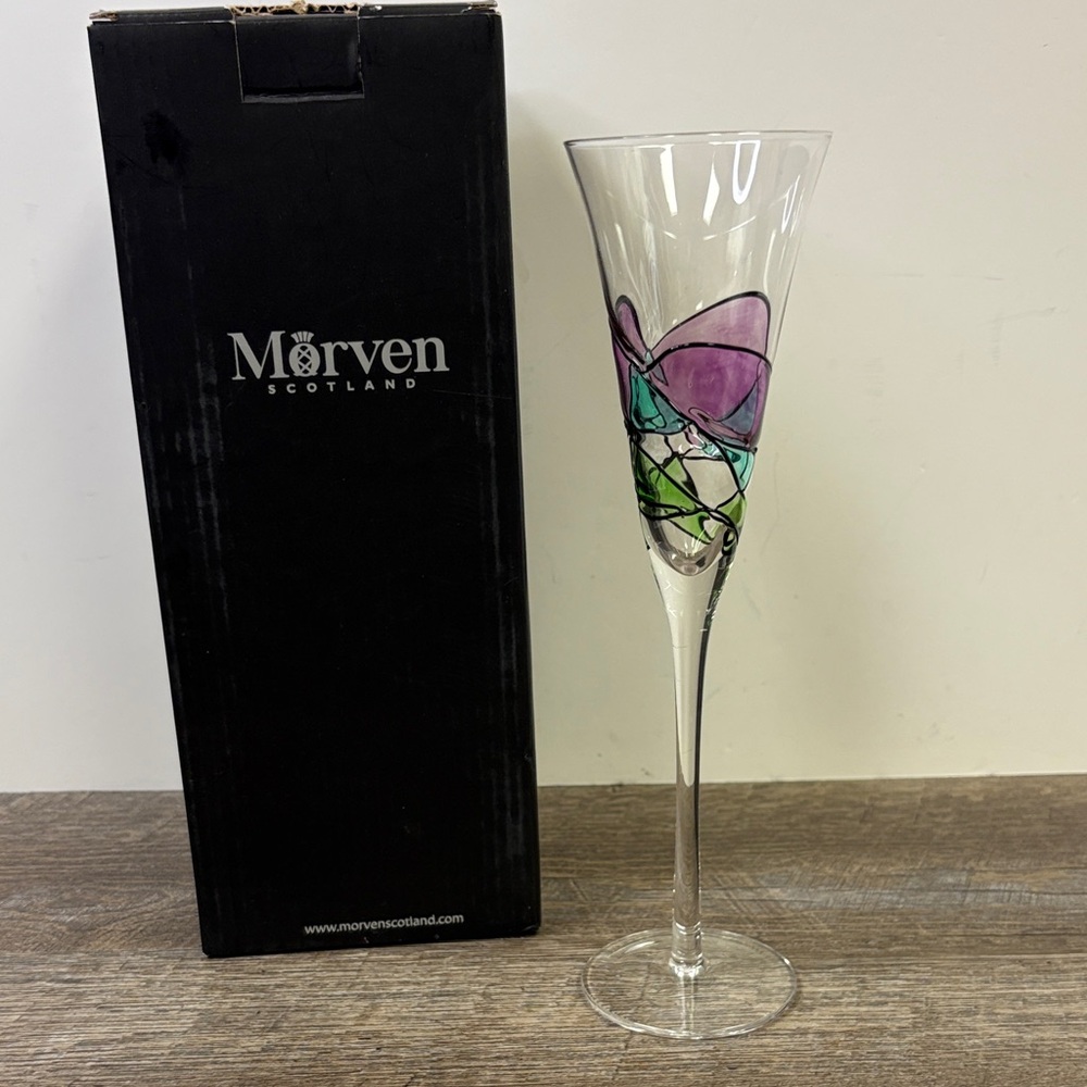 Morven Aurora Champagne Flute | Hand-Painted Luxury Glassware | Scotland